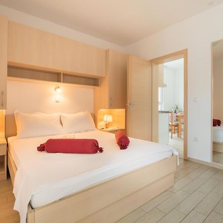 Villa Lelas Makarska Exteriör bild